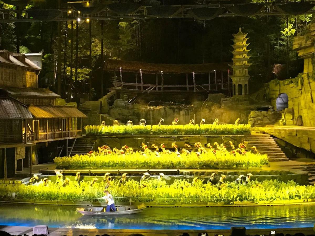 凤凰古城Hemu House酒店 外观 照片