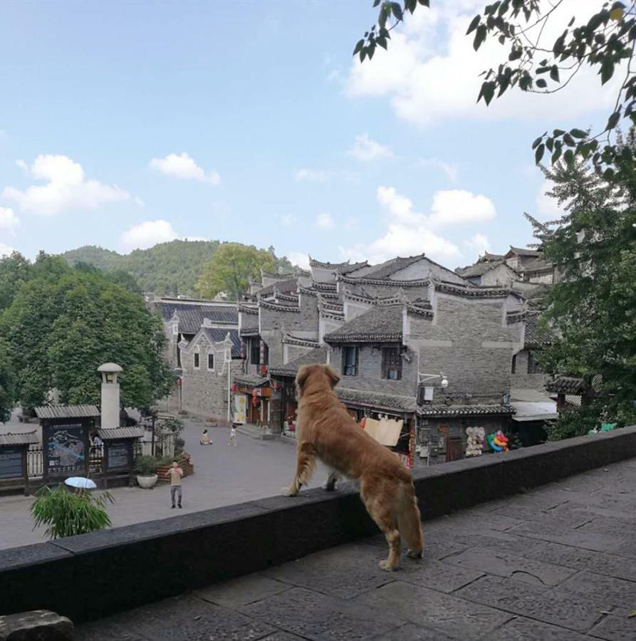 凤凰古城Hemu House酒店 外观 照片